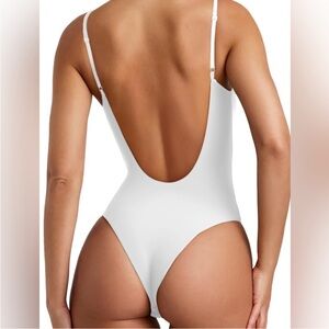 NWOT REORIA White Backless Thong Bodysuit V-Neck Cami - Medium